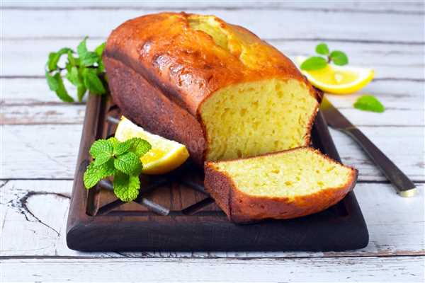 Рецепт приготовления сытных и нежных кексов из йогурта со сливочным вкусом, которые станут настоящим деликатесом на вашем столе!