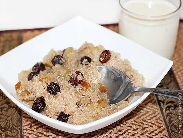 Фасоль, киноа и кокосовое молоко — легкий и вкусный рецепт ароматной и полезной каши, приготовленной без использования молока и сахара